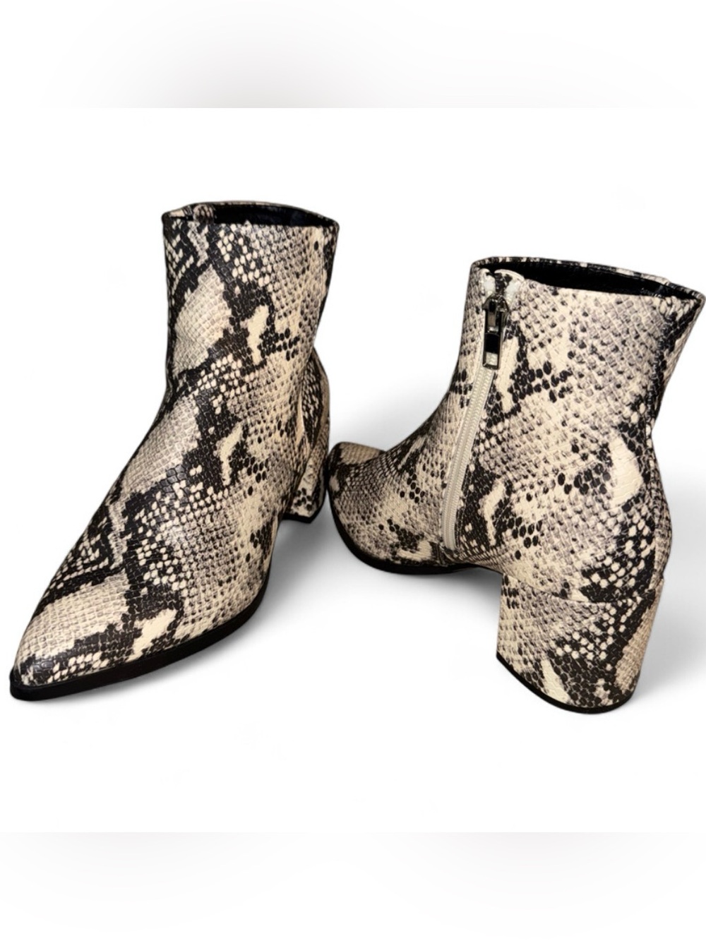 🔥 RARE FIND! Madden Girl "Dafnii" Snakeskin Print Ankle Booties 🔥